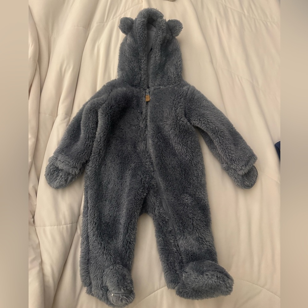 Carters Baby Bunting - 6 months - Like New